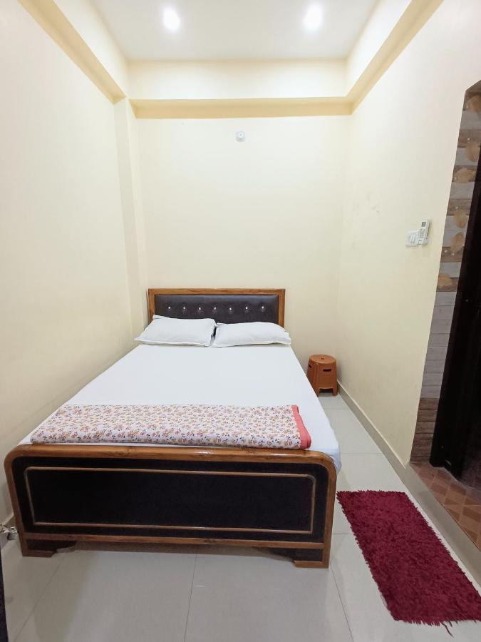 Saraswati Palace Varanasi Exterior photo